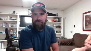 Hardworkertn  30-08-2021 video Pants WET